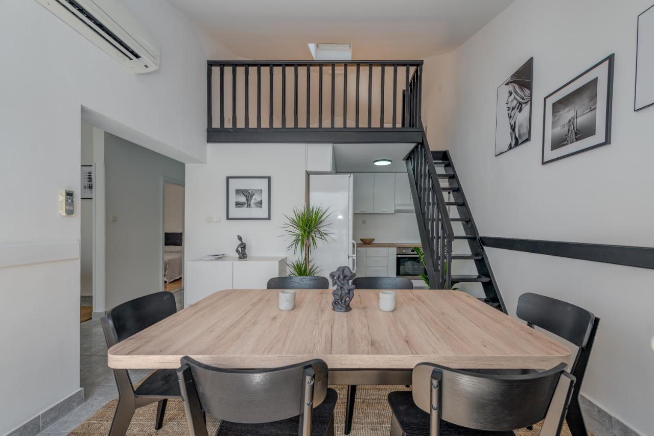 ספליט Beachfront Apartments מראה חיצוני תמונה